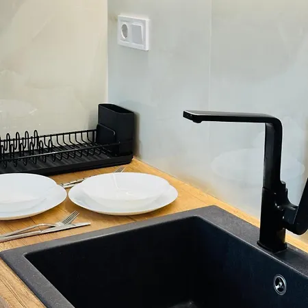 Seven Sky Urban Terrace With Free Private Parking ! Soluň